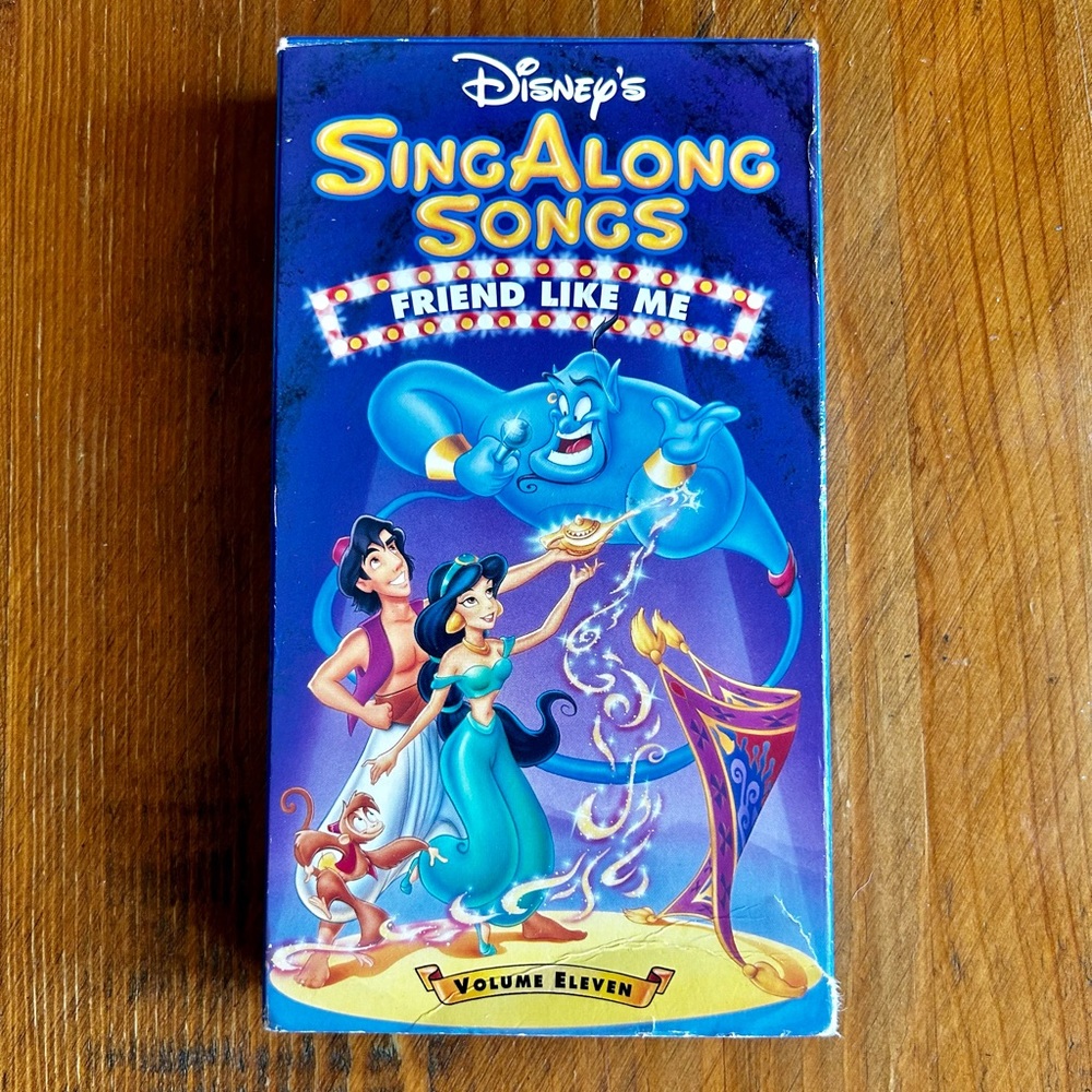 Disney’s Sing Along Songs-Aladdin “Friend Like Me” (VHS,1992) LIKE NEW
